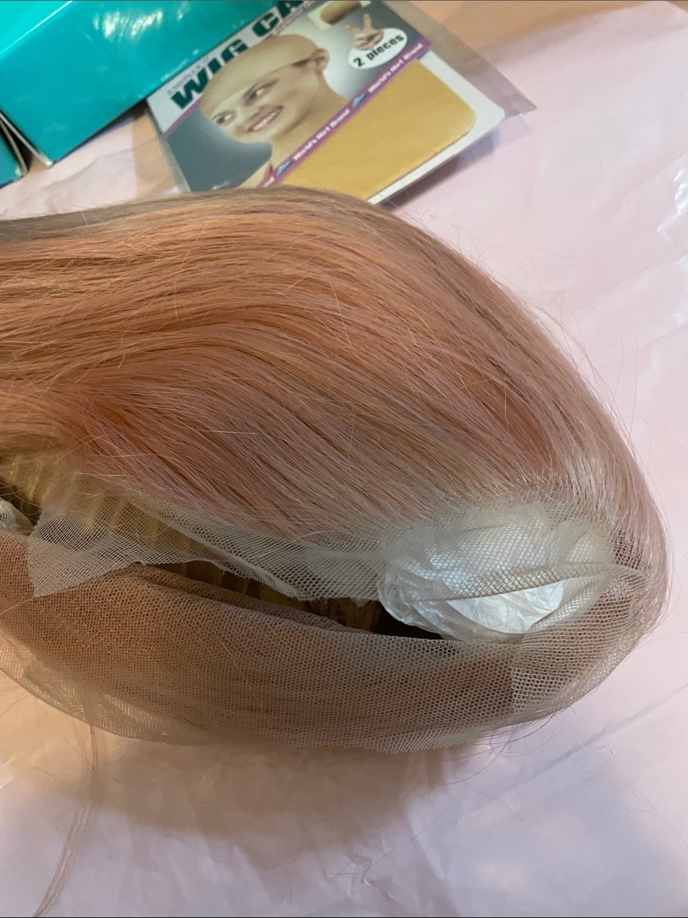 Luxe Rose Pink Gold Blonde Lace Front Wig with Matching Cap - Picture 4 of 15
